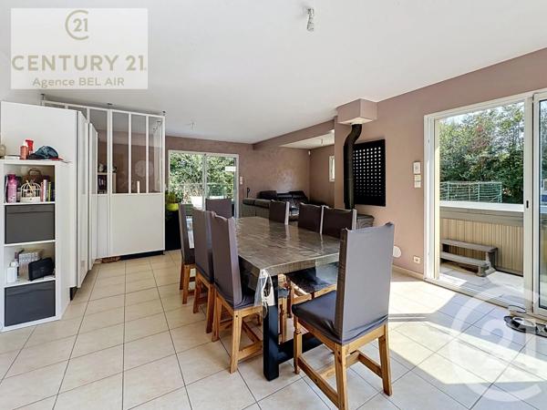 Maison à vendre  9 pièces - 170 m 2   PENESTIN  - 56