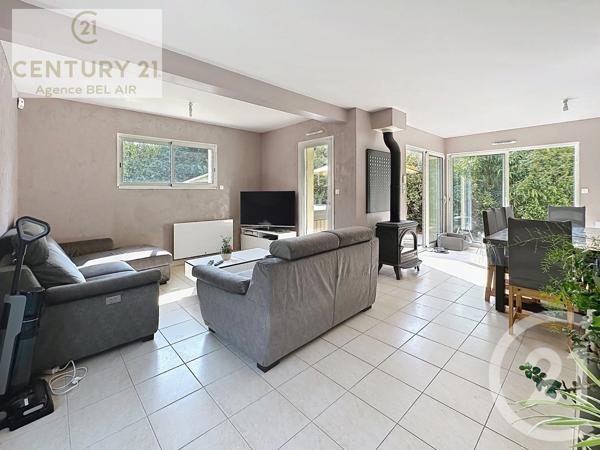 Maison à vendre  9 pièces - 170 m 2   PENESTIN  - 56