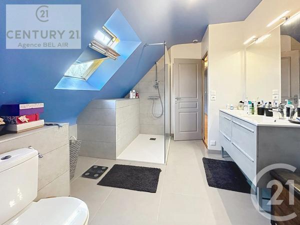 Maison à vendre  9 pièces - 170 m 2   PENESTIN  - 56