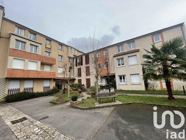 Appartement 5 pièces de 85 m² à Montereau-Fault-Yonne (77130)