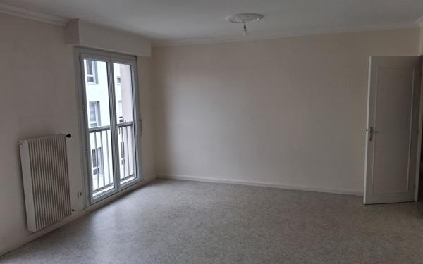 Appartement à vendre    4 pièces • 994,04 m2 Saint-Nazaire