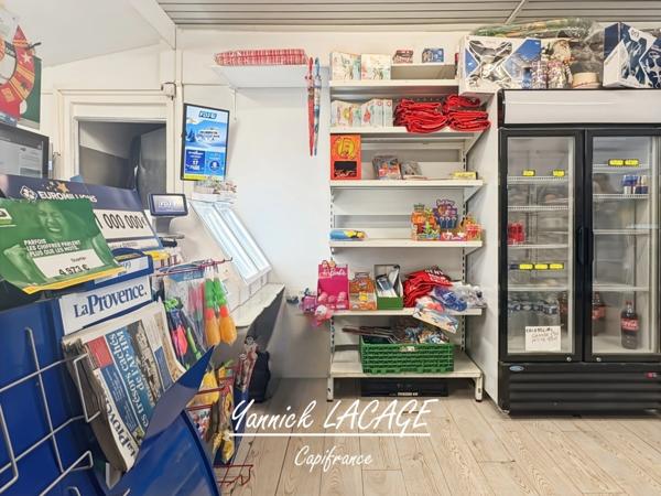 Fonds de commerce/ Murs/ Appartement à vendre à Montredon 13008 MARSEILLE