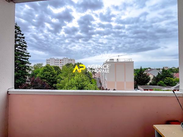 Sartrouville - La Croix Blanche - Appartement 4 pièces 67.10 m2 avec parking et cave 275 900 € **  - Référence  9589