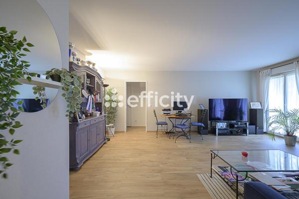 Appartement 4 pièces - 95 m² Exclusivité efficity