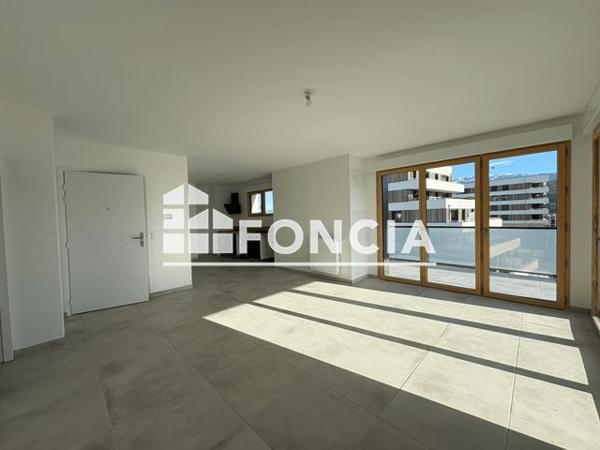 Location Appartement 2 pièces 50.13 m² - Pont De Claix 38800