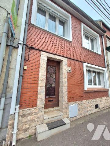 Maison mitoyenne - Idéal premier achat ou investissement locatif

Située à proximité des gran...