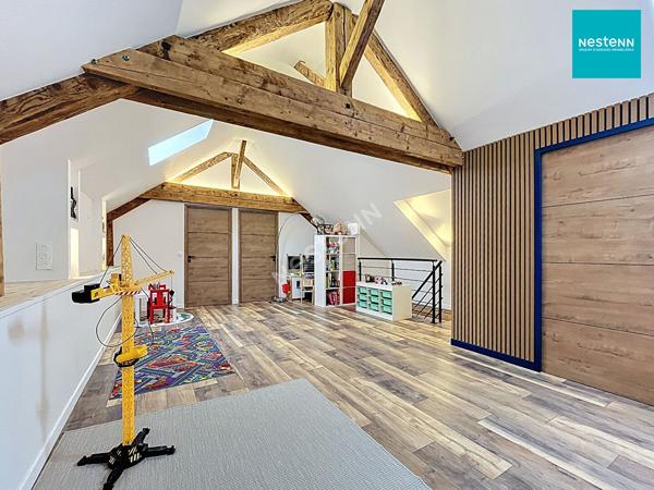 Charmante et spacieuse maison familiale de 260 m² avec jardin, cave et garage, à vendre