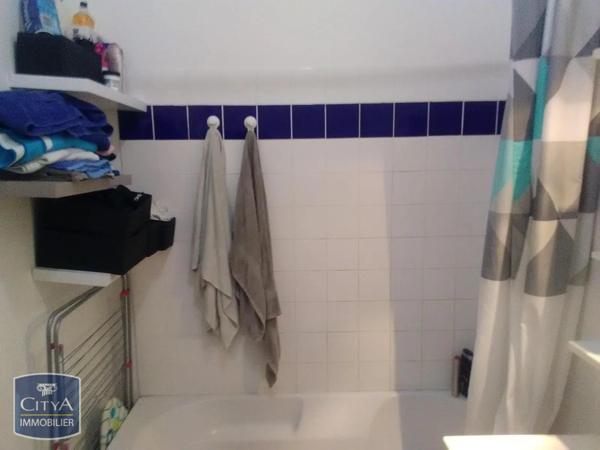 Appartement à louer 1 pièce 34.21m²