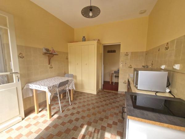 Maison
         4 pièces
        - 63 m² 175 000 € *