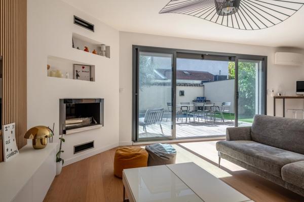 Lyon 3ème - Maison d'environ 150 m² - 3 chambres - Jardin avec piscine - Garage
