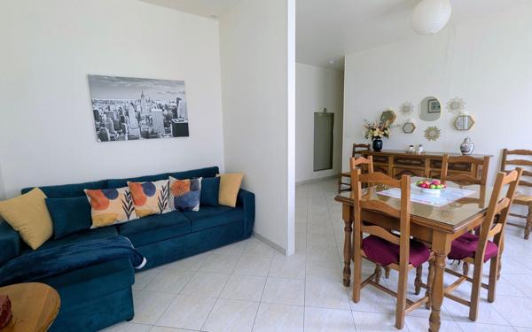Appartement à vendre    2 pièces • 50 m2 Saint-Maur-des-Fossés
