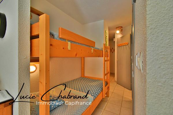 Appartement à vendre 2 pièces  (05)