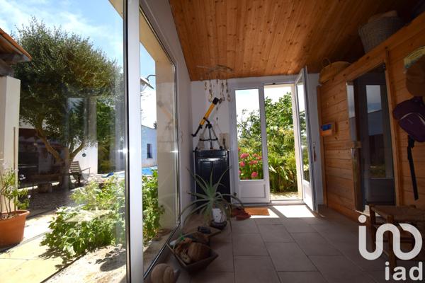 Maison à vendre 9 pièces 175 m² Saint-Pierre-d'Oléron