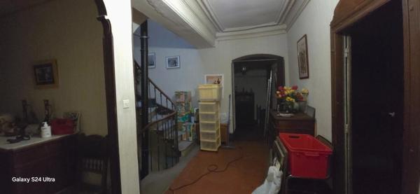 Maison bourgoise 9 pièces OUVEILLAN (11)