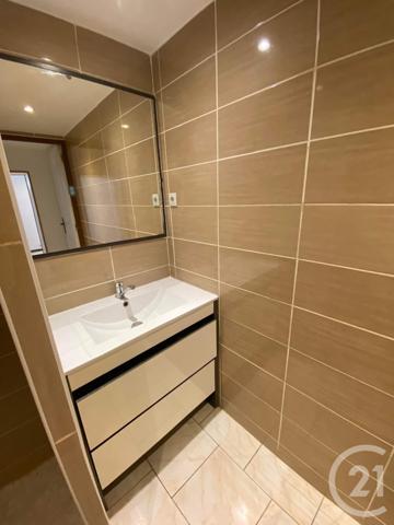 Maison à vendre  3 pièces - 71,70 m2 COUTRAS - 33