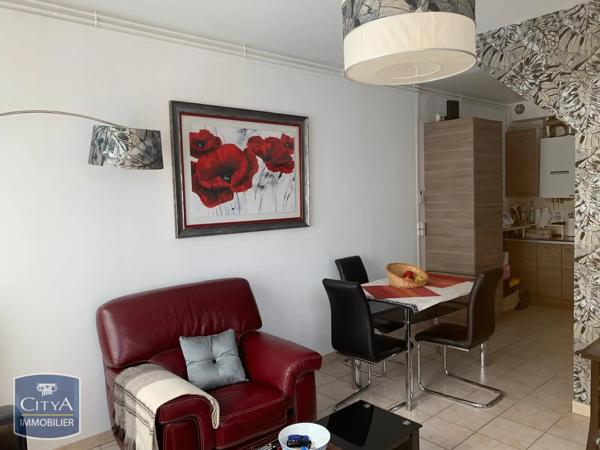 Appartement à louer 4 pièces 78.13m²