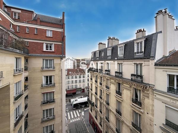 3 PIECES - CALME - LUMINEUX - FONCTIONNEL