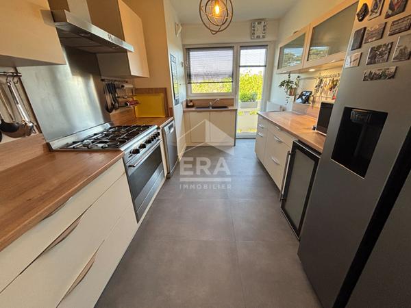 Appartement Ecully 4 pièce(s) 104 m2