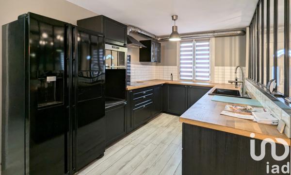 Maison à vendre 6 pièces 157 m² Flins-sur-Seine