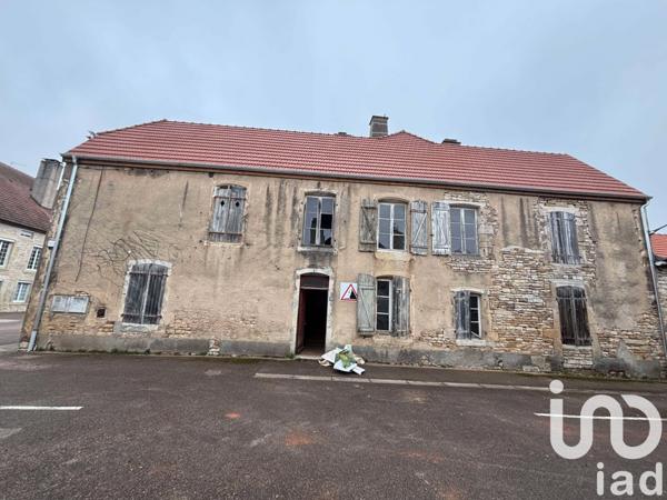 Maison à vendre 10 pièces 170 m² Le Montsaugeonnais