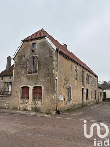 Maison à vendre 10 pièces 170 m² Le Montsaugeonnais