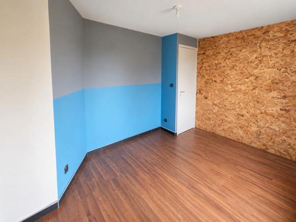 SAINT-HILAIRE-DE-LA-CÔTE – MAISON DE CARACTÈRE RÉNOVÉE – 94,46 M² – JARDIN – TERRASSE