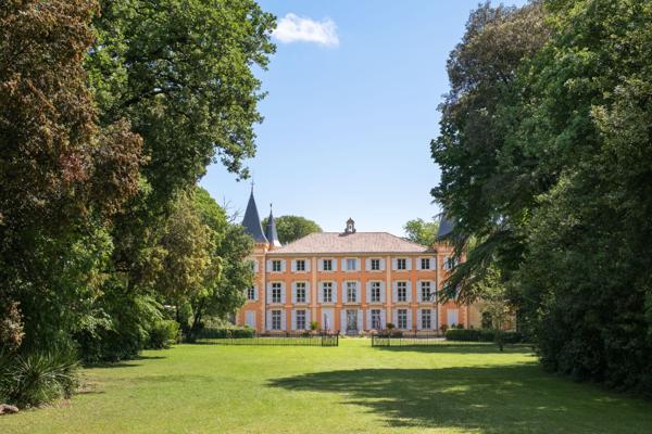Vente Château Pézenas 20 Pièces 1400 m²