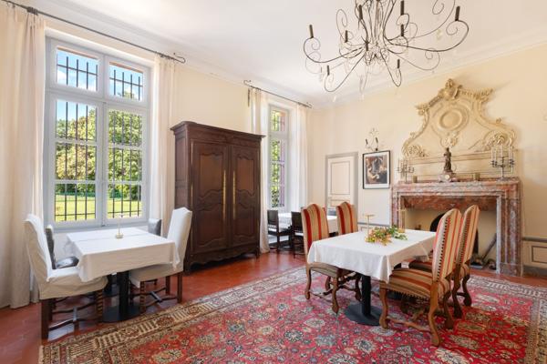 Vente Château Pézenas 20 Pièces 1400 m²