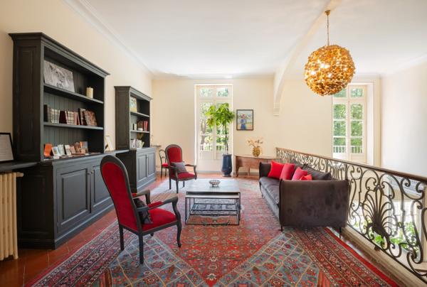 Vente Château Pézenas 20 Pièces 1400 m²