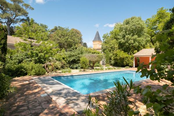 Vente Château Pézenas 20 Pièces 1400 m²
