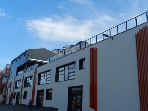 Local commercial partagé à louer BOURGOIN JALLIEU (38)