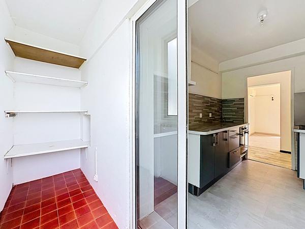 AVIGNON T3 DE 65 M² AVEC BALCON, CAVE ET PARKING RÉSIDENCE SÉCURISÉE