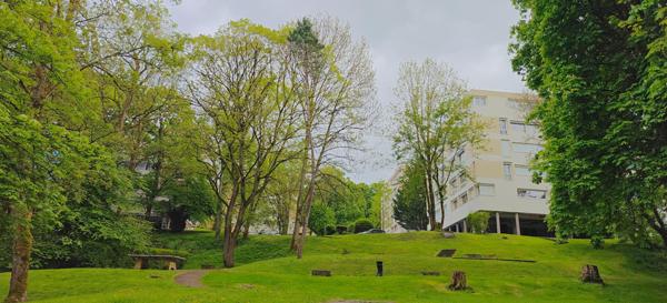 À Combs-la-Ville – Bel Appartement 3 pièces de 66 m² dans belle résidence arborée, au dernier étage (4/4) avec parking couvert et cave