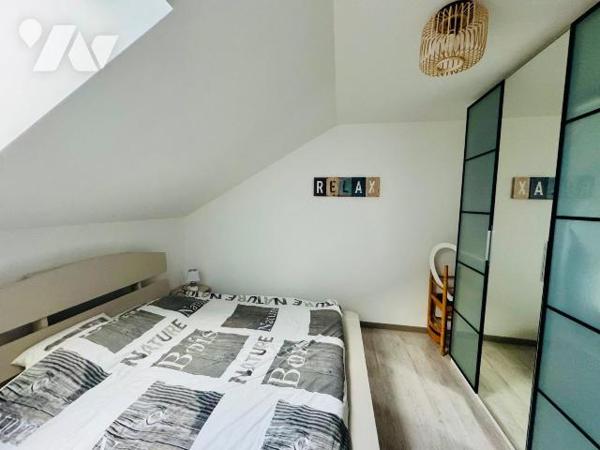 Belle maison Contemporaine édifiée en 2018 à 200 mètres de l'aber Benoît.

Construction de st...