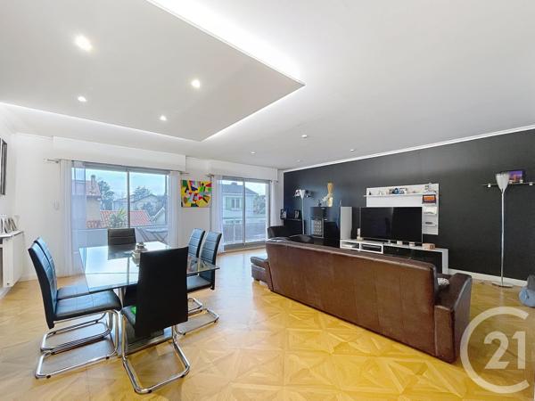 Appartement F4 à vendre  4 pièces - 96,93 m 2   LE BOUSCAT  - 33