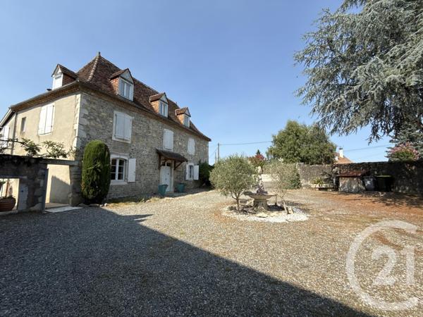 Maison à vendre  9 pièces - 285 m 2   ORTHEZ  - 64