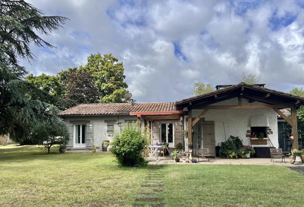 Neuvic (24190) Maison de plain-pied avec jardin