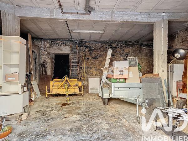 Location maison 4 pièces 137 m² Saint-Nazaire-de-Ladarez