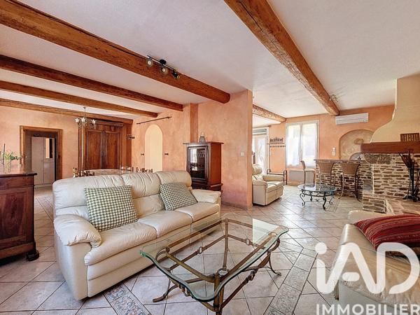 Location maison 4 pièces 137 m² Saint-Nazaire-de-Ladarez