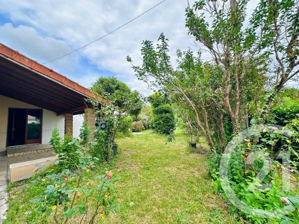 Maison à vendre  5 pièces - 185 m 2   BERSON  - 33