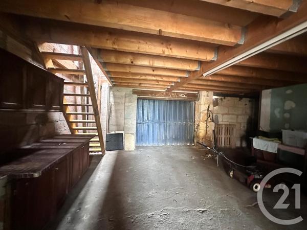 Maison à vendre  5 pièces - 185 m 2   BERSON  - 33