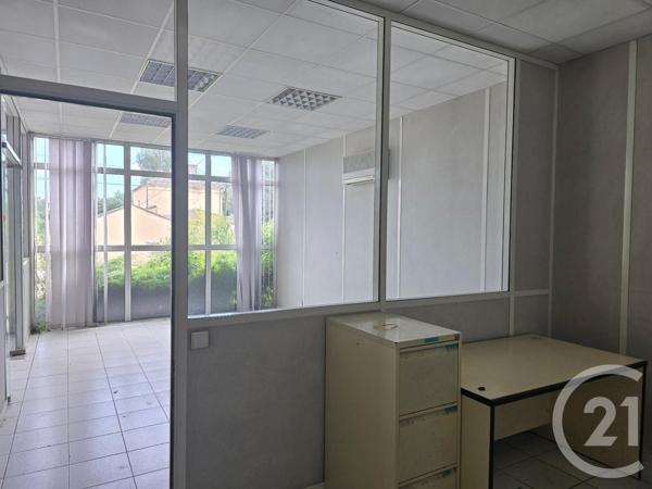 Maison à vendre  5 pièces - 185 m 2   BERSON  - 33