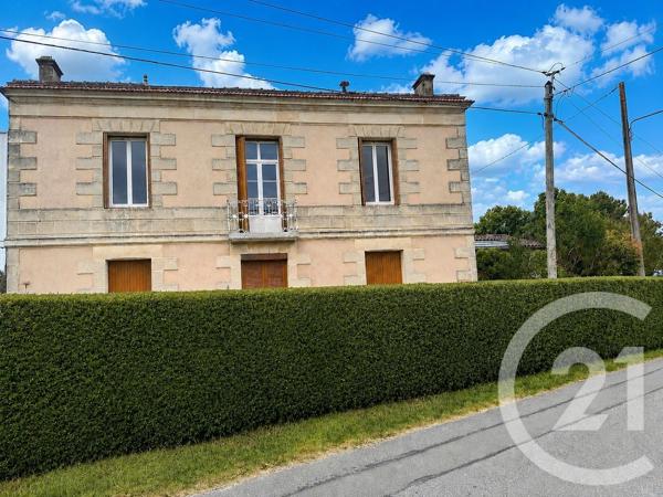 Maison à vendre  5 pièces - 185 m 2   BERSON  - 33