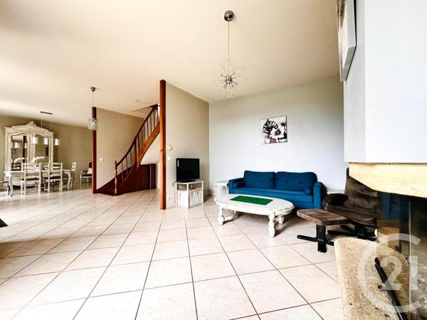 Maison à vendre  5 pièces - 185 m 2   BERSON  - 33