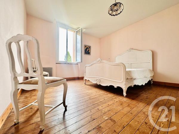 Maison à vendre  5 pièces - 185 m 2   BERSON  - 33