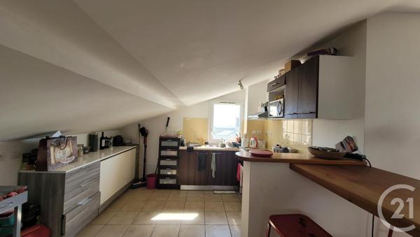 Appartement F4 à vendre  4 pièces - 86,67 m2 ST DENIS - 974