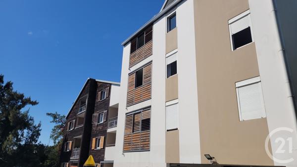 Appartement F4 à vendre  4 pièces - 86,67 m2 ST DENIS - 974