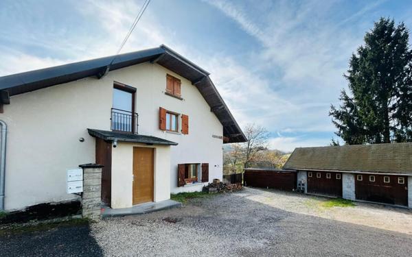 Maison à vendre    3 pièces •  Saint-Sylvestre