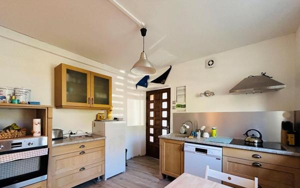 Maison à vendre    3 pièces •  Saint-Sylvestre