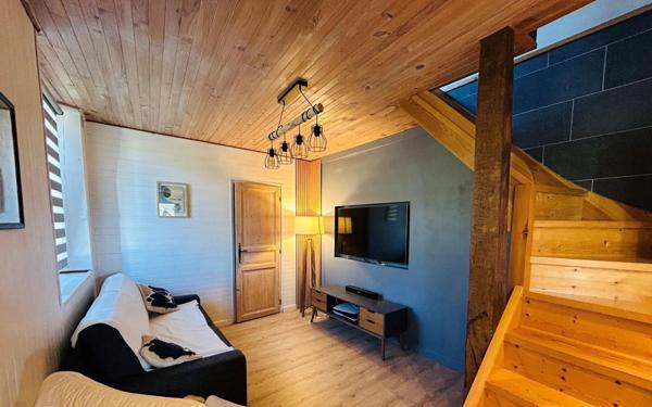 Maison à vendre    3 pièces •  Saint-Sylvestre